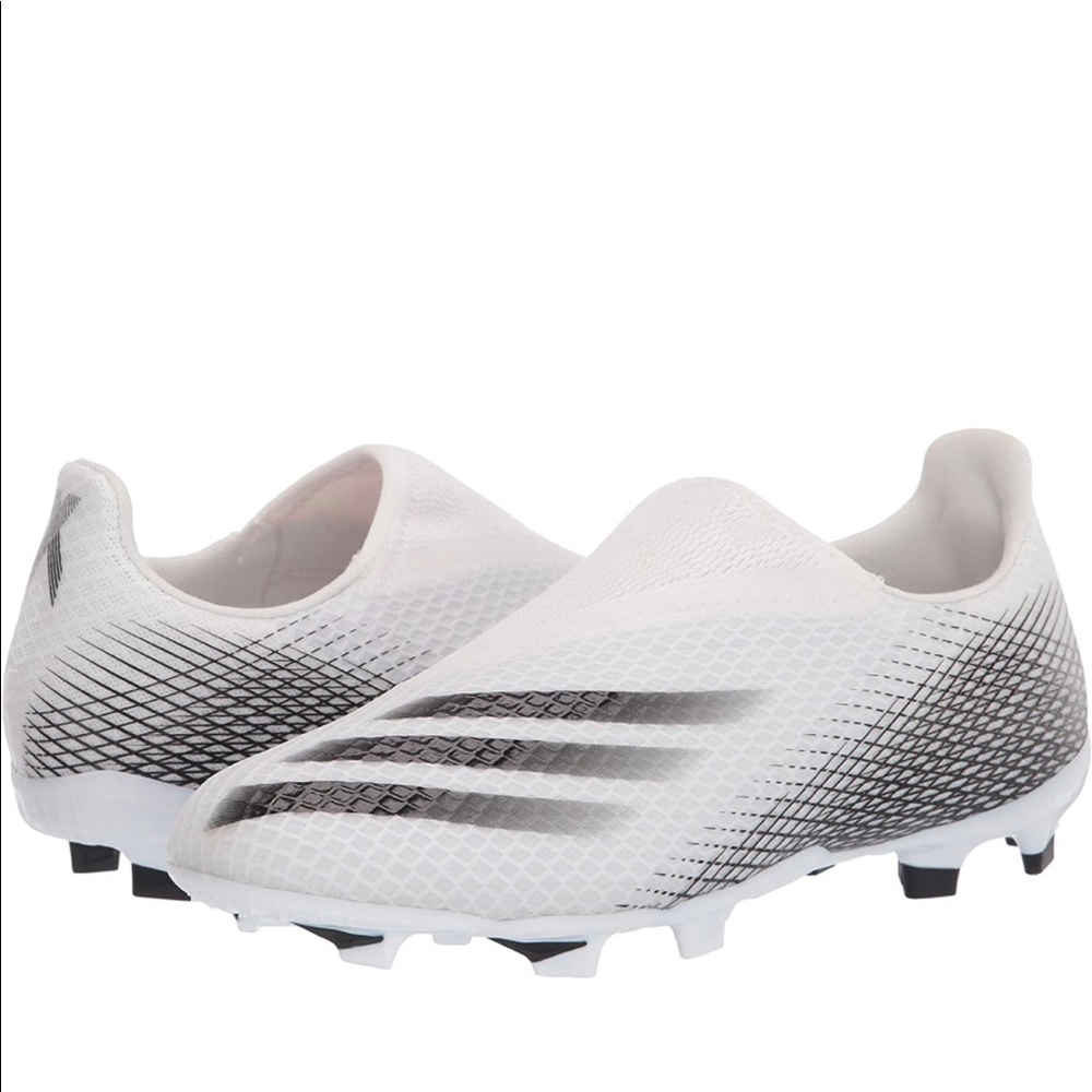 NWT Nike Kids Soccer Cleats- Nike Ghosted (BLK/white)